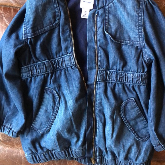 Old navy girls soft denim hooded jacket 3T - Picture 2 of 5